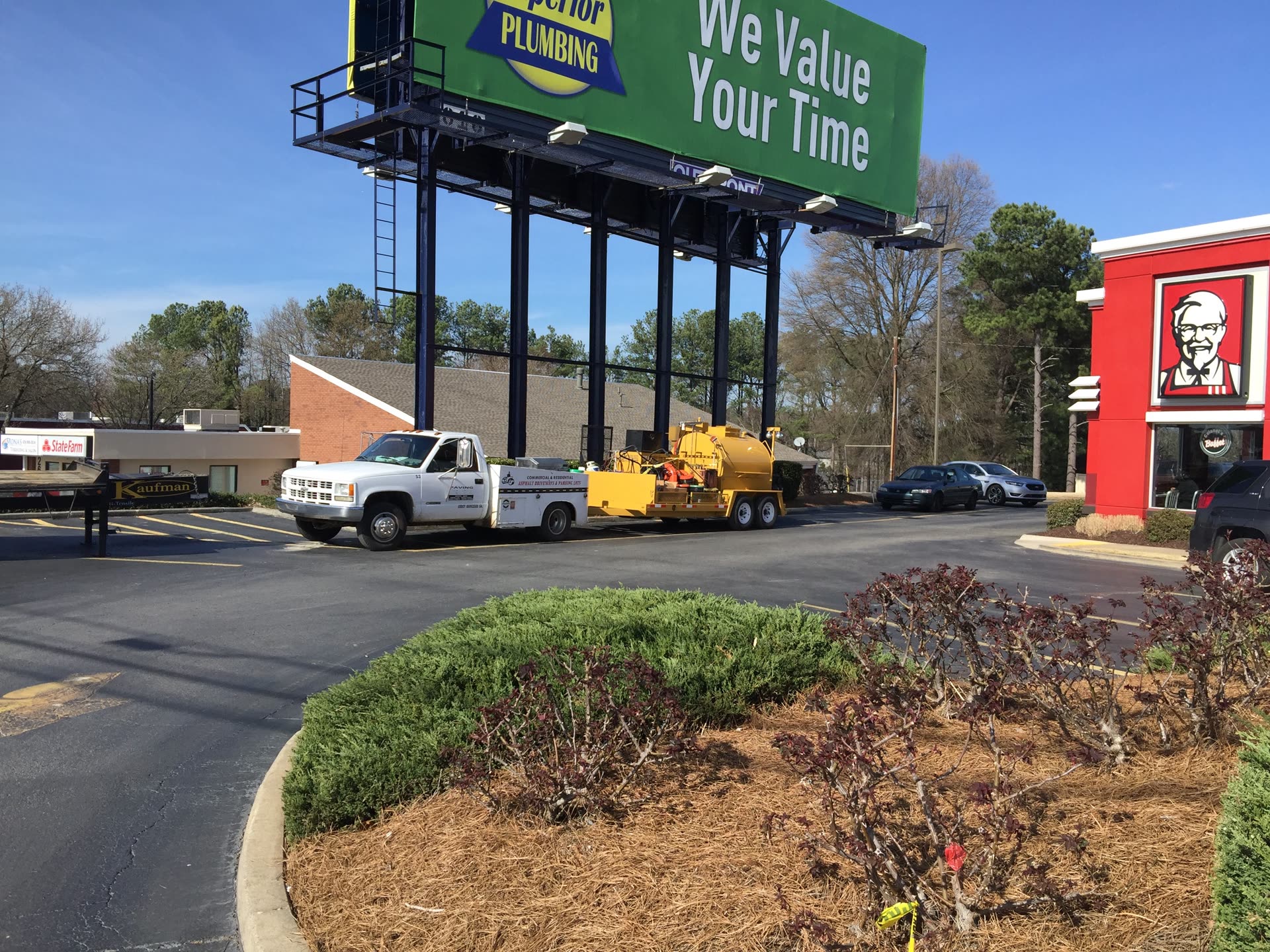 Asphalt paving services in Chester, Virginia